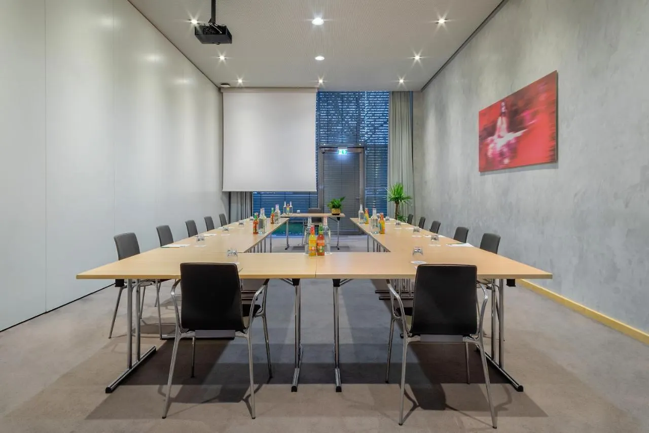 Innside By Melia Muenchen Parkstadt Schwabing 4*, Munich
