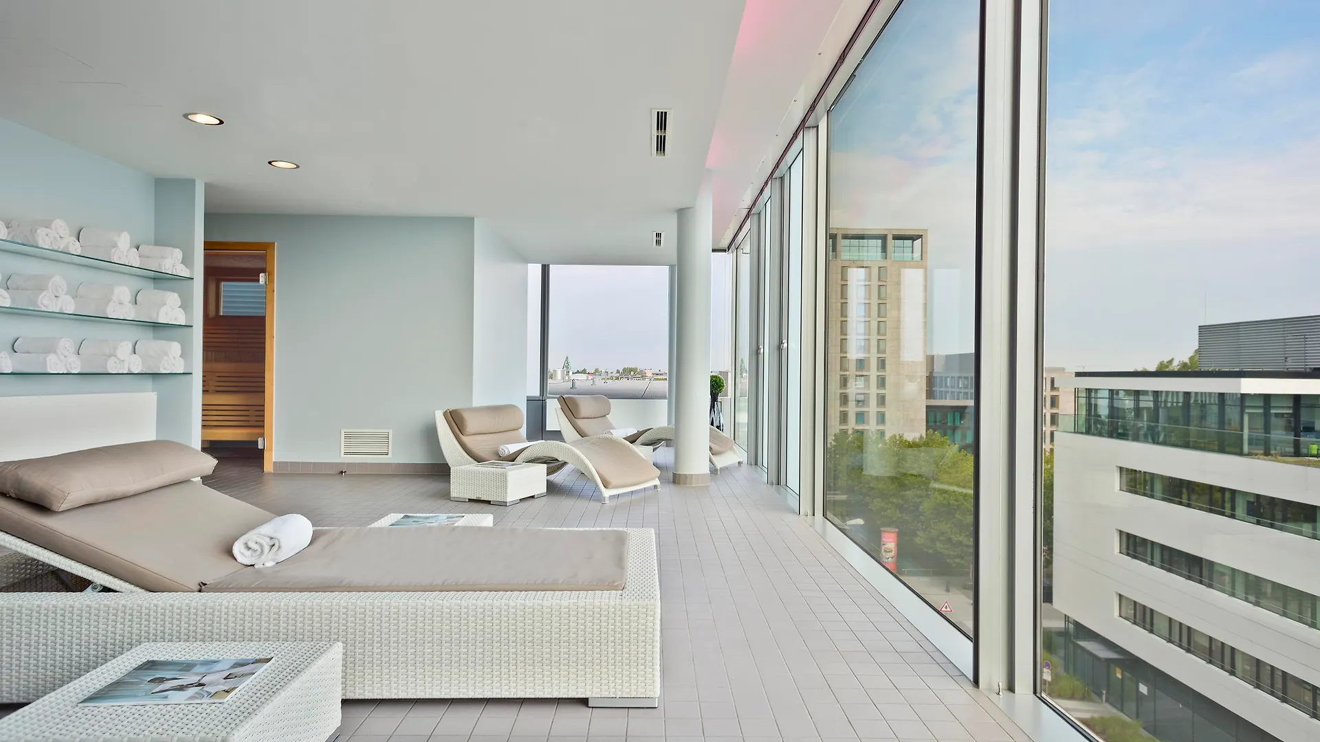 INNSiDE by Meliá München Parkstadt Schwabing 4*,  Deutschland